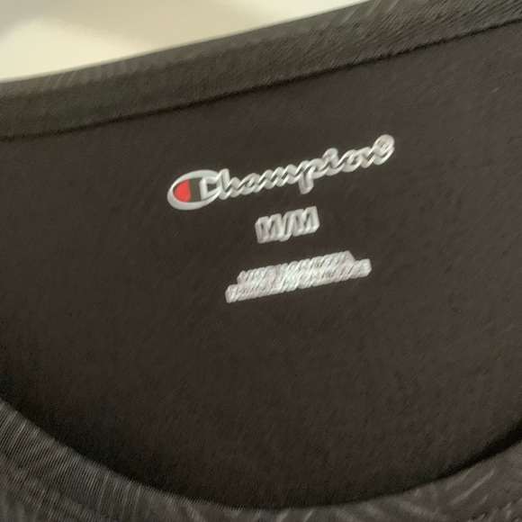 (2/$20) Champion M Black Workout top - Picture 2 of 5